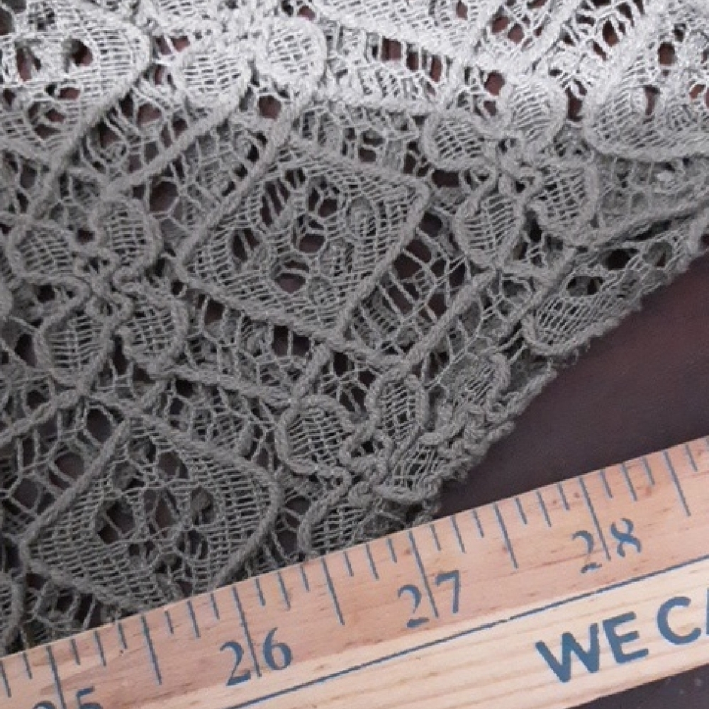 CHICO'S Olive Lace Women 2 (L-12) Top - Picture 3 of 4